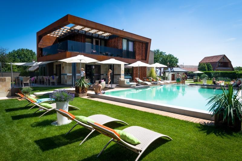 Butik Design Rooms Abadszalok Exterior photo