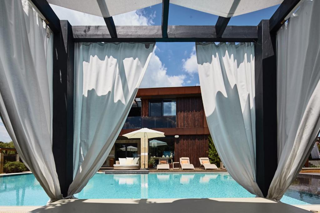 Butik Design Rooms Abadszalok Exterior photo